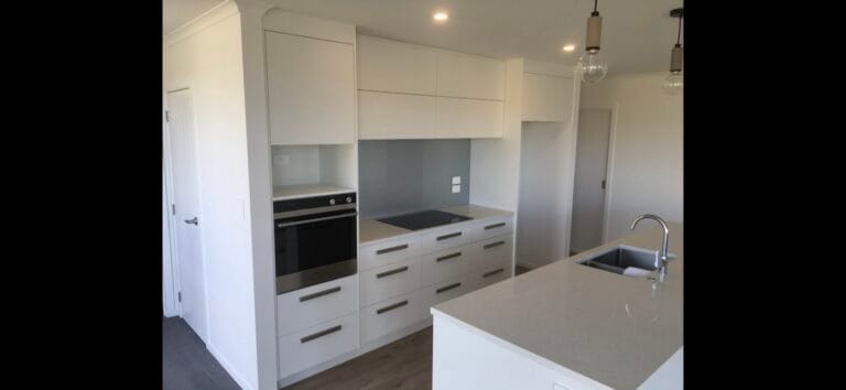 S2F Kitchens Tauranga kitchen and custom cabinetry project photo 008